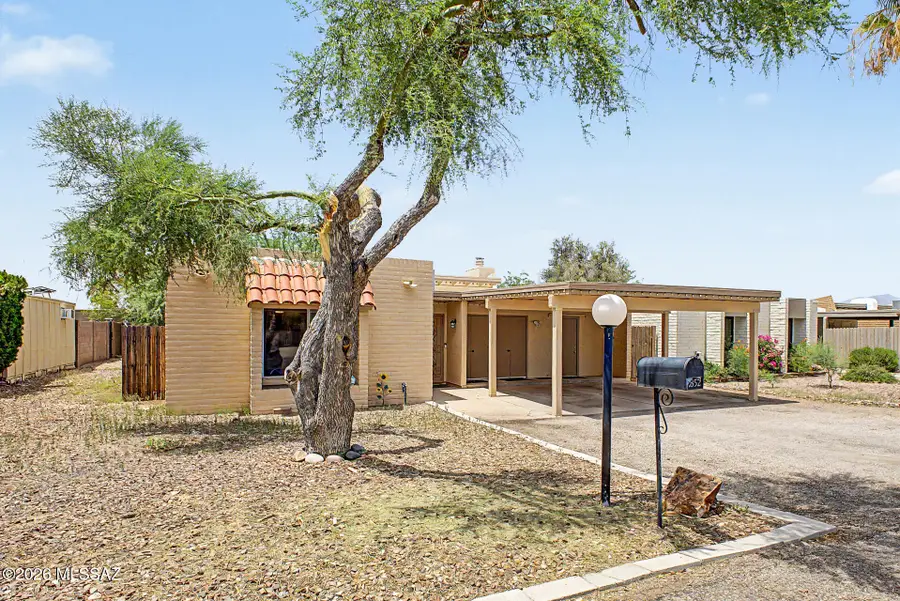 1852 S Skyview, Tucson, AZ 85748 - #2