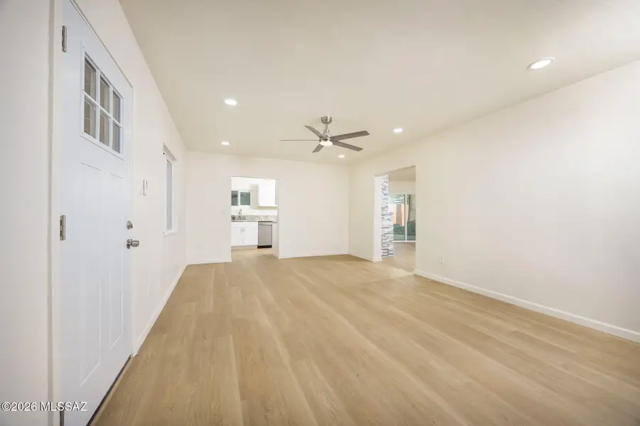 3926 E Louis, Tucson, AZ 85712 - #3