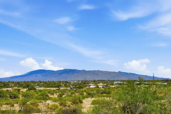 973 S Pantano Overlook, Tucson, AZ 85710