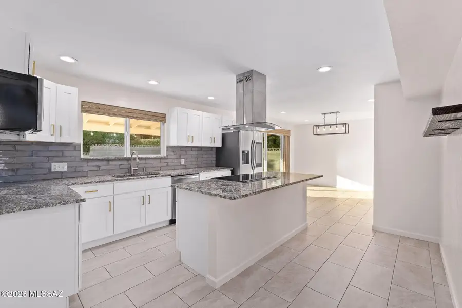 220 S Clausen, Tucson, AZ 85745 - #3