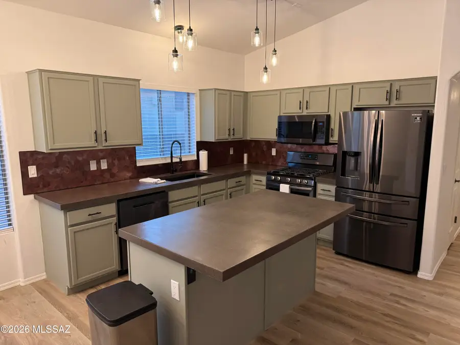 420 E Camino Del Pinsapo, Sahuarita, AZ 85629 - #2