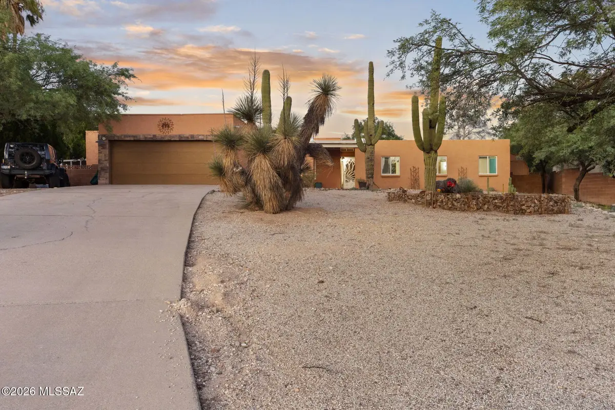 3362 N Camino Los Brazos, Tucson, AZ 85750 - #1