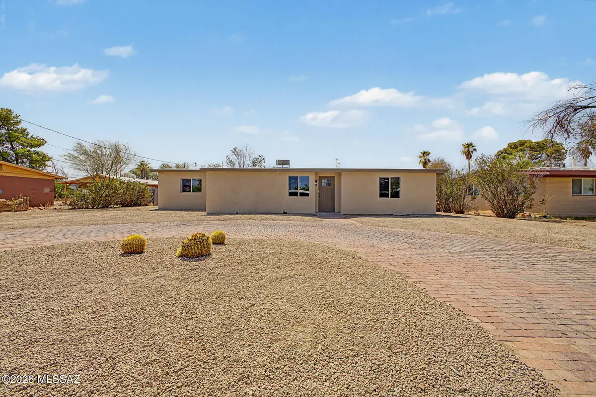 2625 N Fair Oaks, Tucson, AZ 85712 - #1