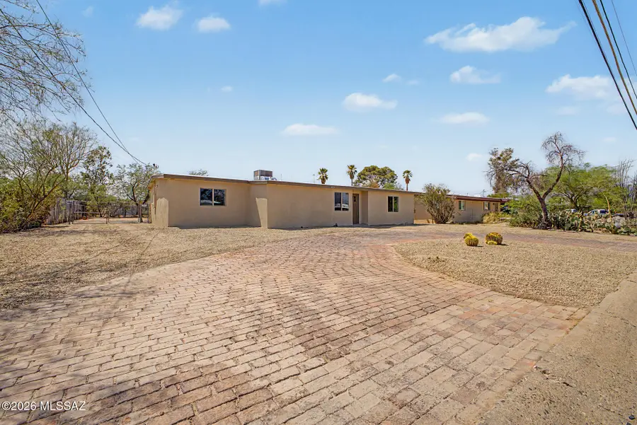 2625 N Fair Oaks, Tucson, AZ 85712 - #2