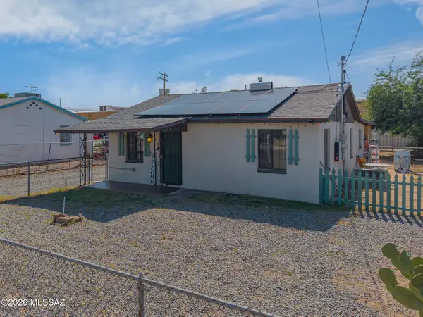 3718 S Clark, Tucson, AZ 85713