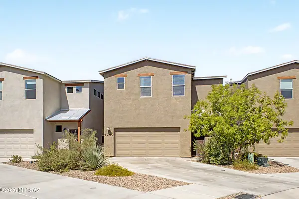 4240 E Columbus Park, Tucson, AZ 85712
