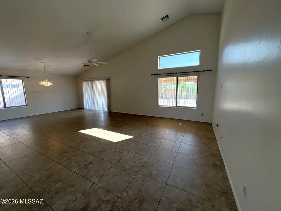 753 S Smokey Mountains, Tucson, AZ 85748 - #2