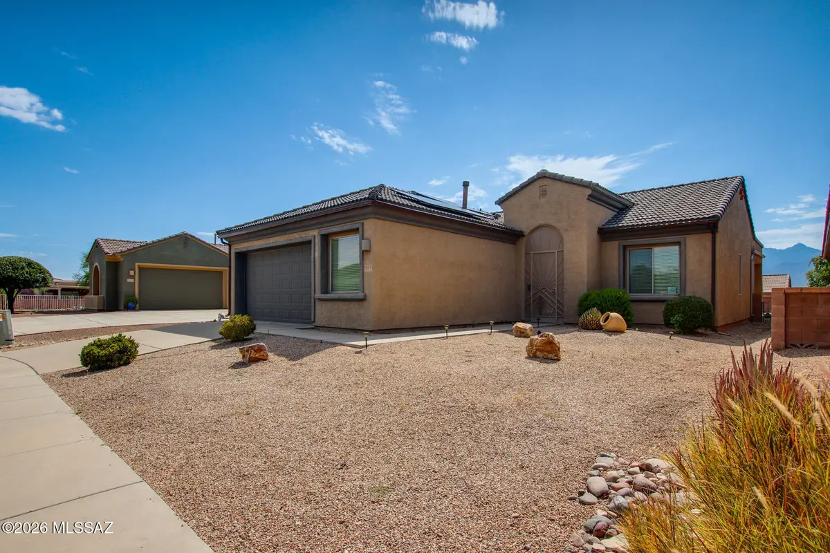 5937 S Scarlet Sky, Green Valley, AZ 85622 - #1