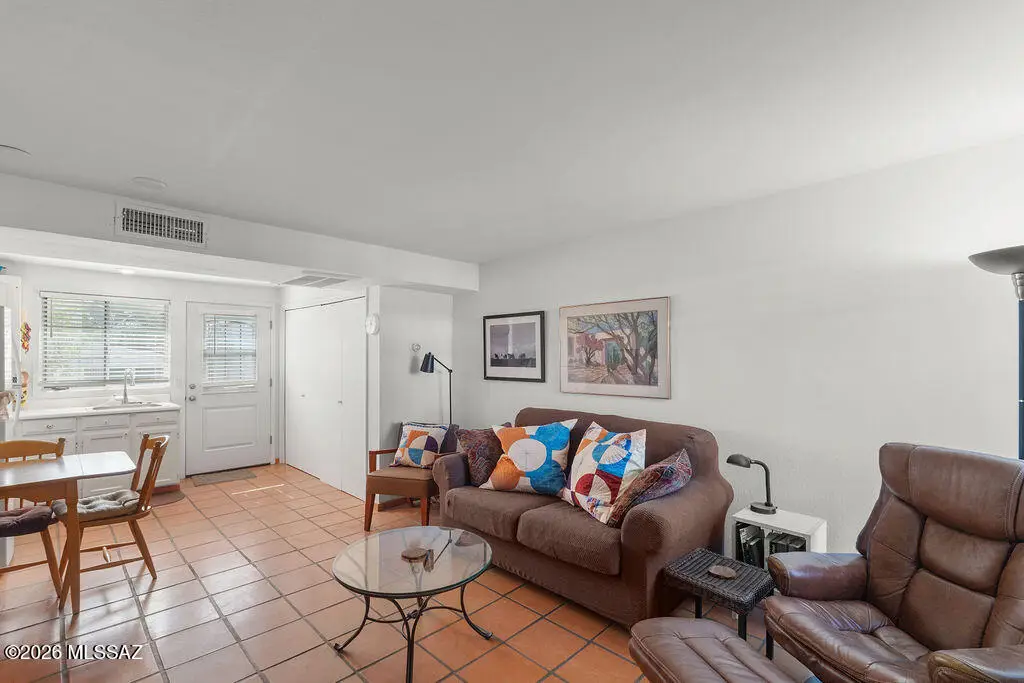 291 S Paseo Cerro, Green Valley, AZ 85614 - #1