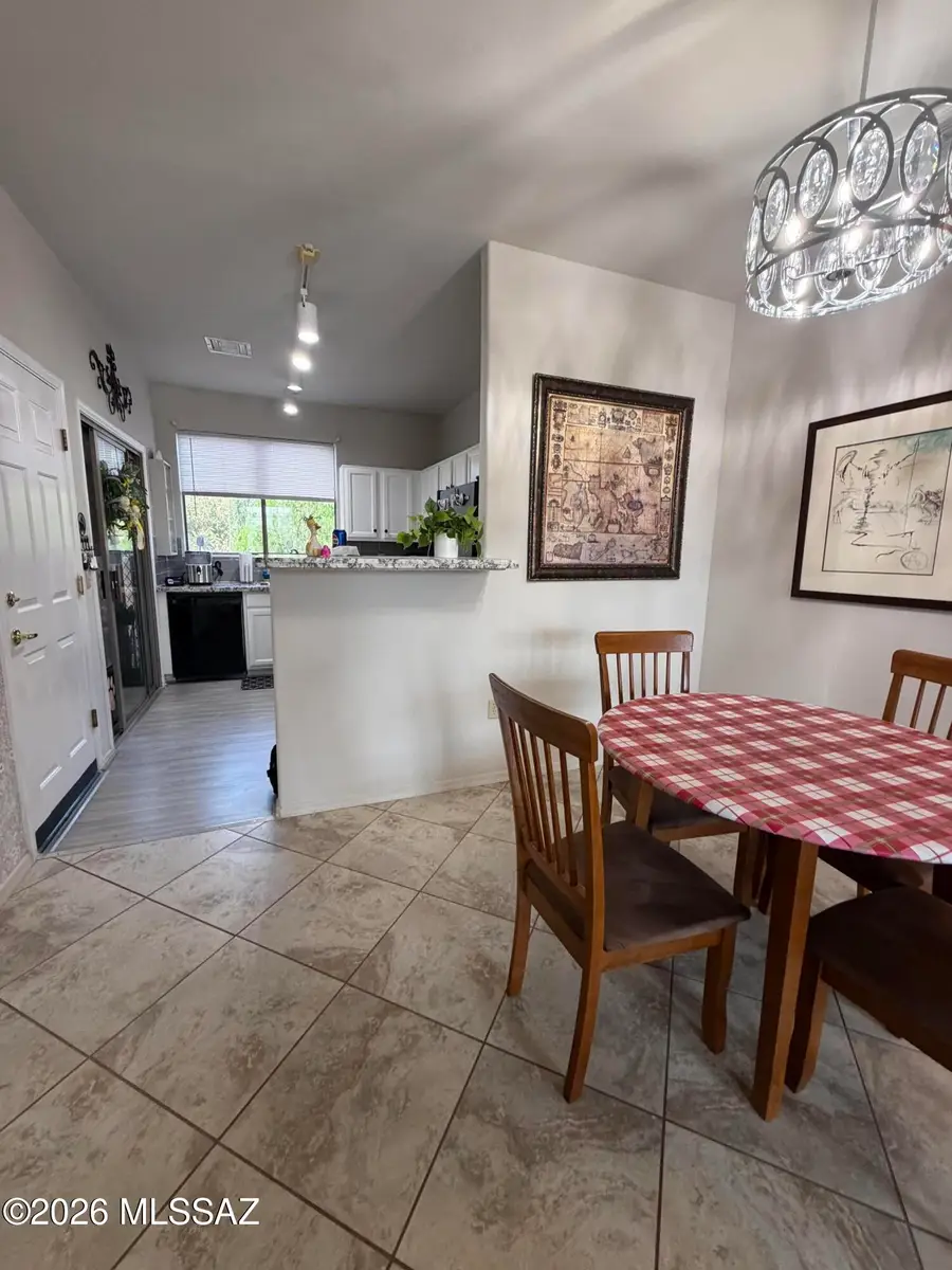 3700 S Paseo De Los Nardos, Green Valley, AZ 85614 - #3