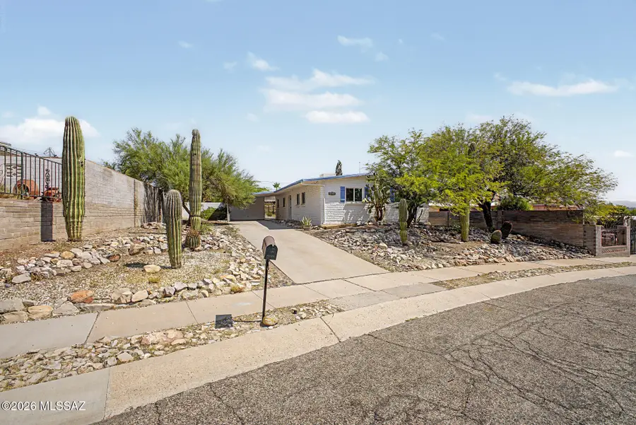 1910 W Calle Pacifica, Tucson, AZ 85745 - #2