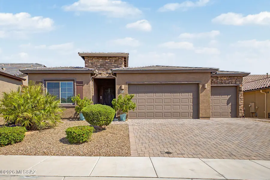 10702 N Iron Peak, Oro Valley, AZ 85742 - #3