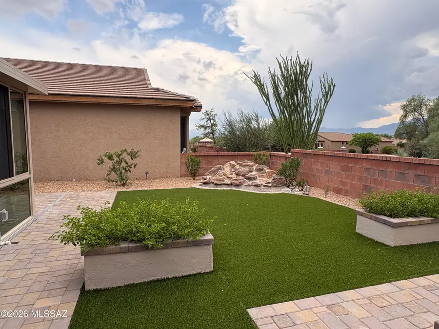 1069 W Ashworth, Green Valley, AZ 85614 - #3