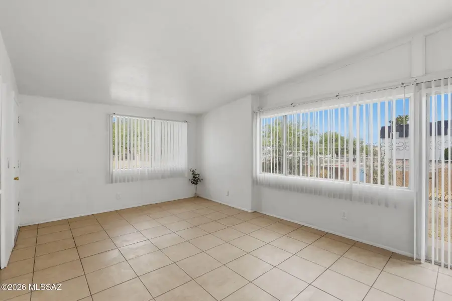 1105 E Garden, Tucson, AZ 85706 - #3