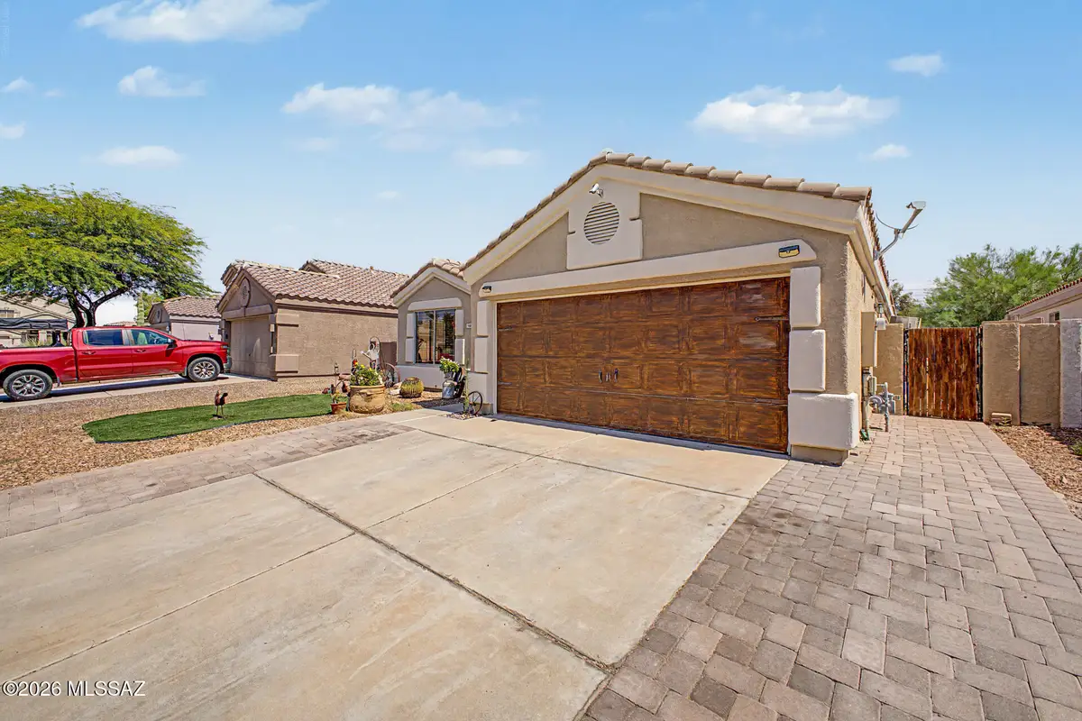 9683 E Country, Tucson, AZ 85749 - #1