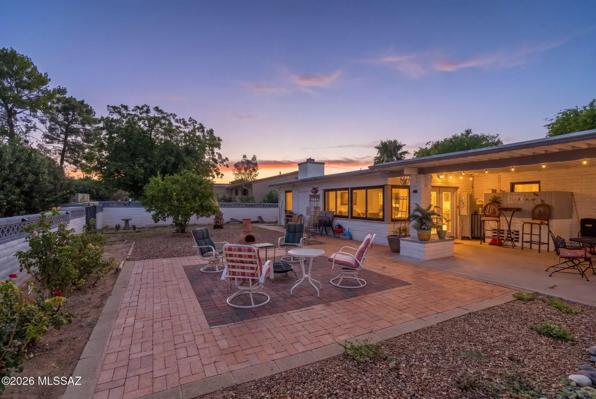 32 E La Espina, Green Valley, AZ 85614 - #1