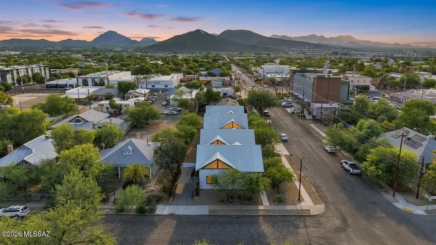 802 S 5th, Tucson, AZ 85701 - #3