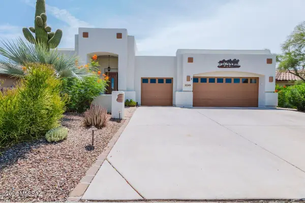 2506 E Bluejay Bluff, Green Valley, AZ 85614