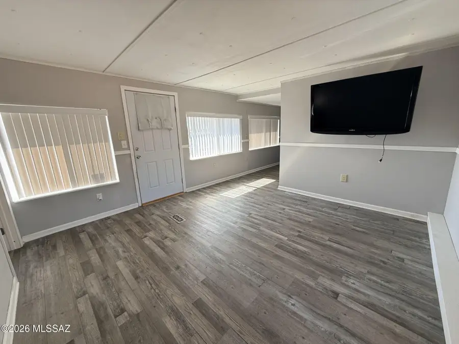 637 E Di Di Anne, Benson, AZ 85602 - #3