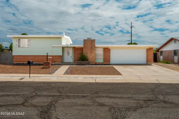 8002 E Rosewood, Tucson, AZ 85710