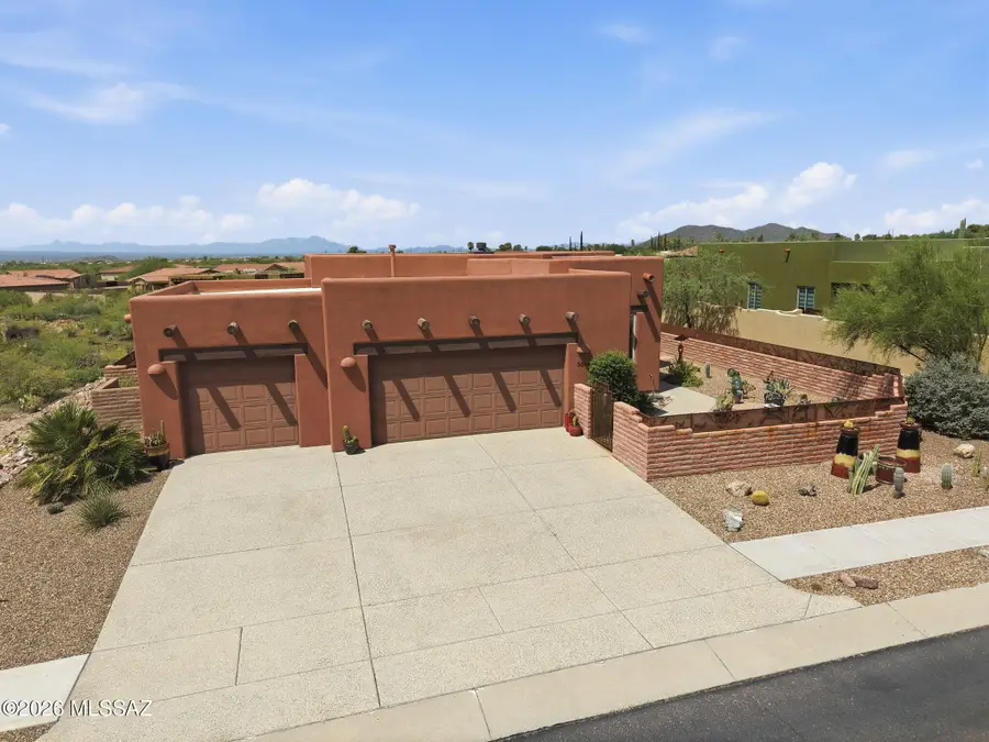3064 S Smokin Pistol, Tucson, AZ 85713 - #2