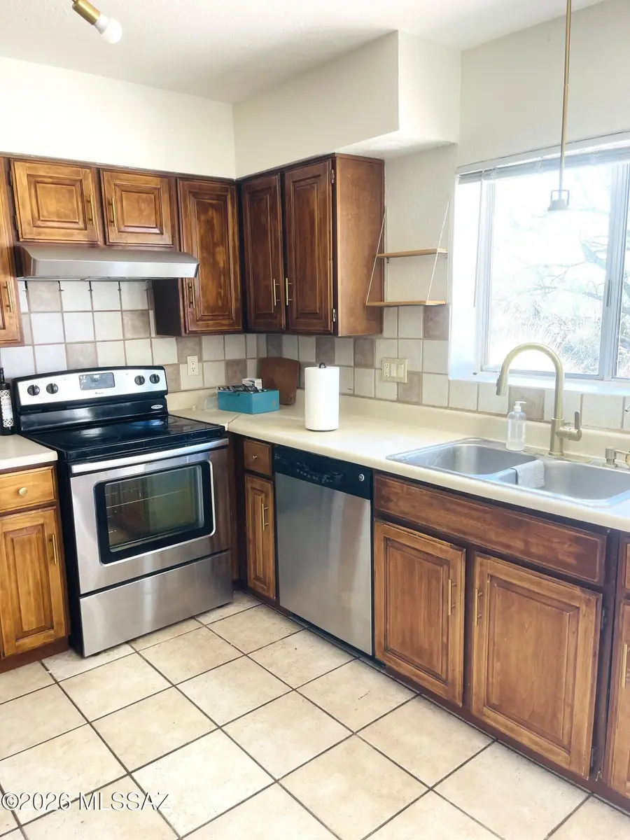 5025 N Placita Cholula, Tucson, AZ 85718 - #2