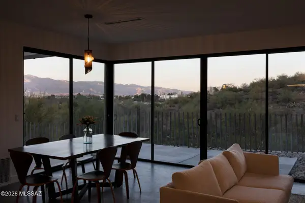 1369 W Sentinel View, Tucson, AZ 85745