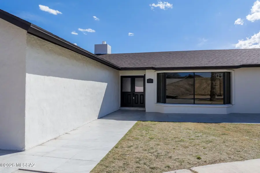 207 Petalo, Rio Rico, AZ 85648 - #3