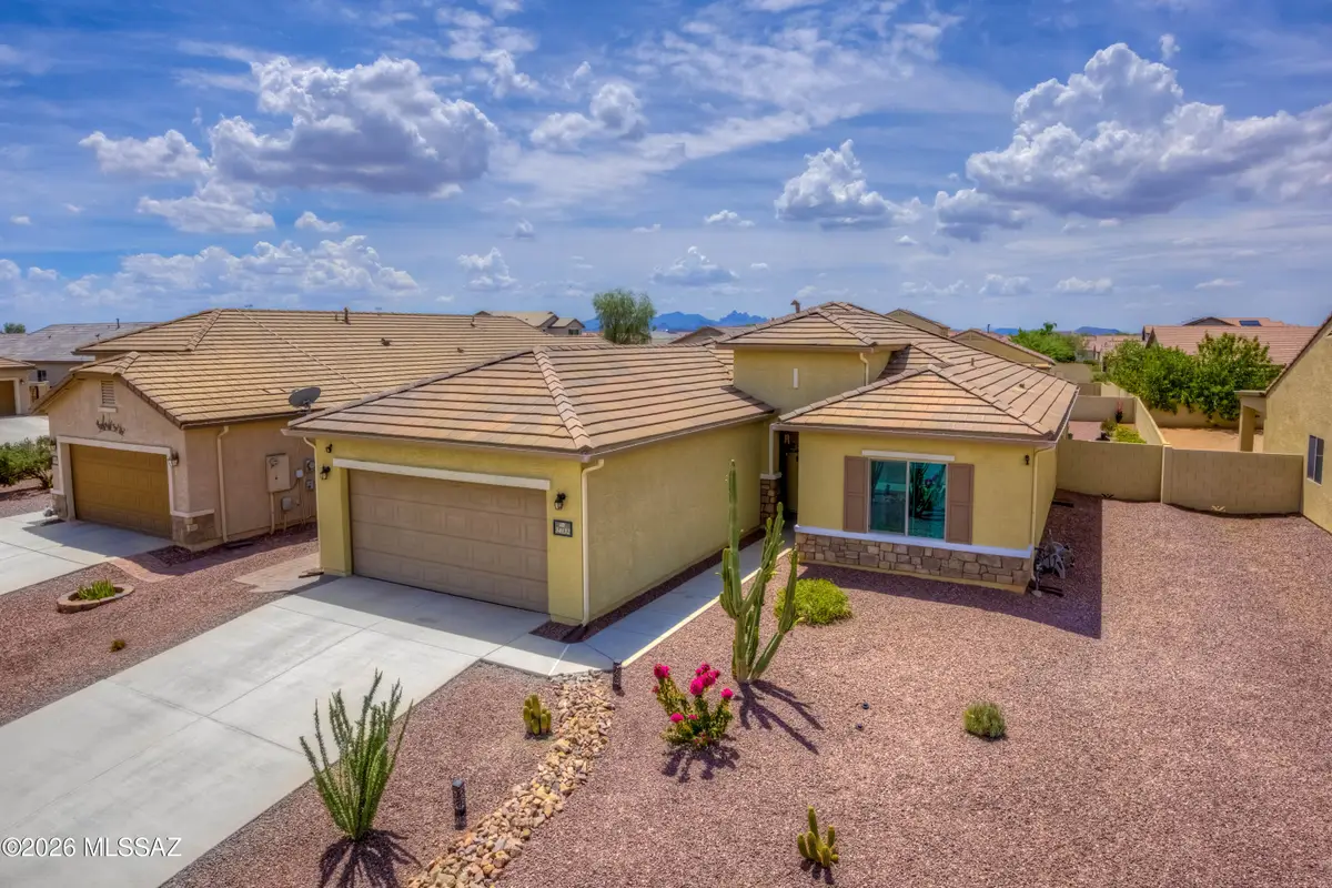 34132 S Bronco, Red Rock, AZ 85145 - #1