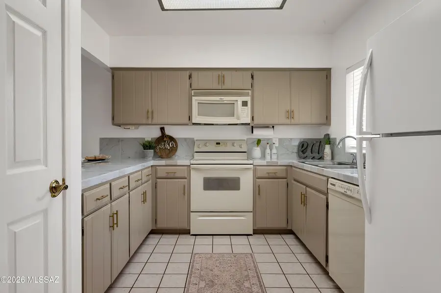 2450 W Tucana, Tucson, AZ 85745 - #3
