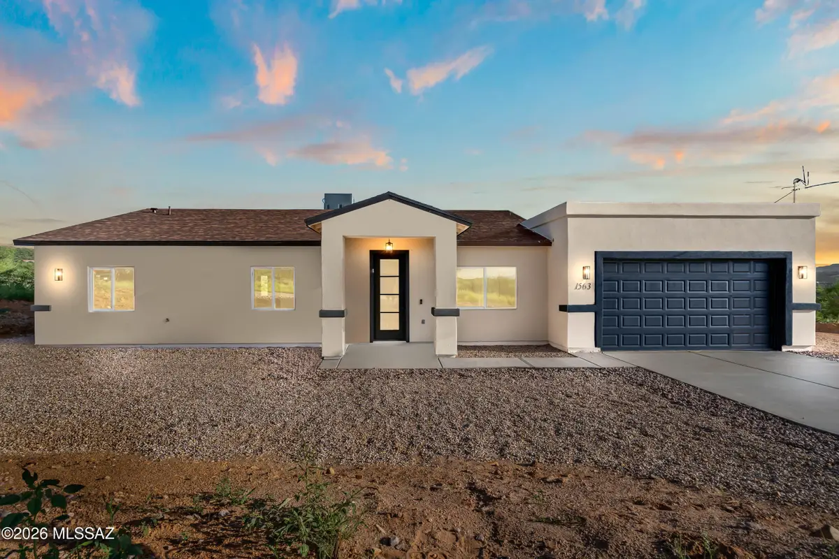 1563 Pinguinos, Rio Rico, AZ 85648 - #1