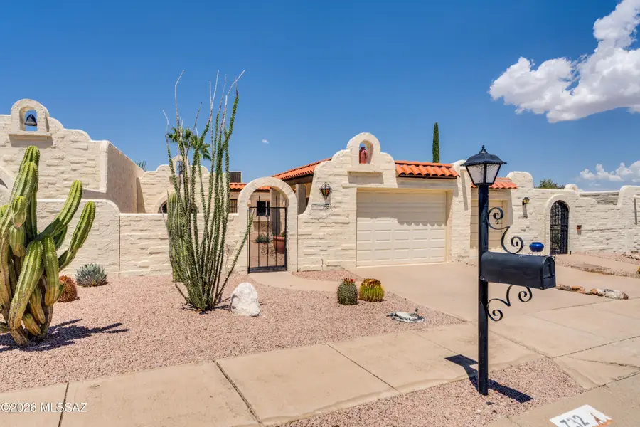 732 W Placita Nueva, Green Valley, AZ 85614 - #3