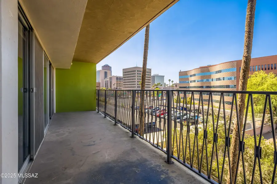 425 W Paseo Redondo, Tucson, AZ 85701 - #2