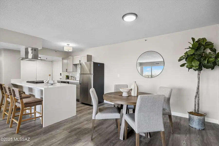 425 W Paseo Redondo, Tucson, AZ 85701 - #2