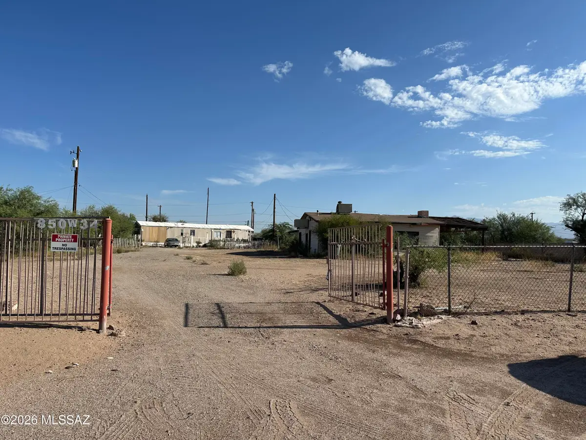 850 W 34 Th, Tucson, AZ 85713 - #1