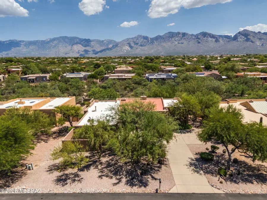 11720 N Via De La Verbenita, Oro Valley, AZ 85737 - #2