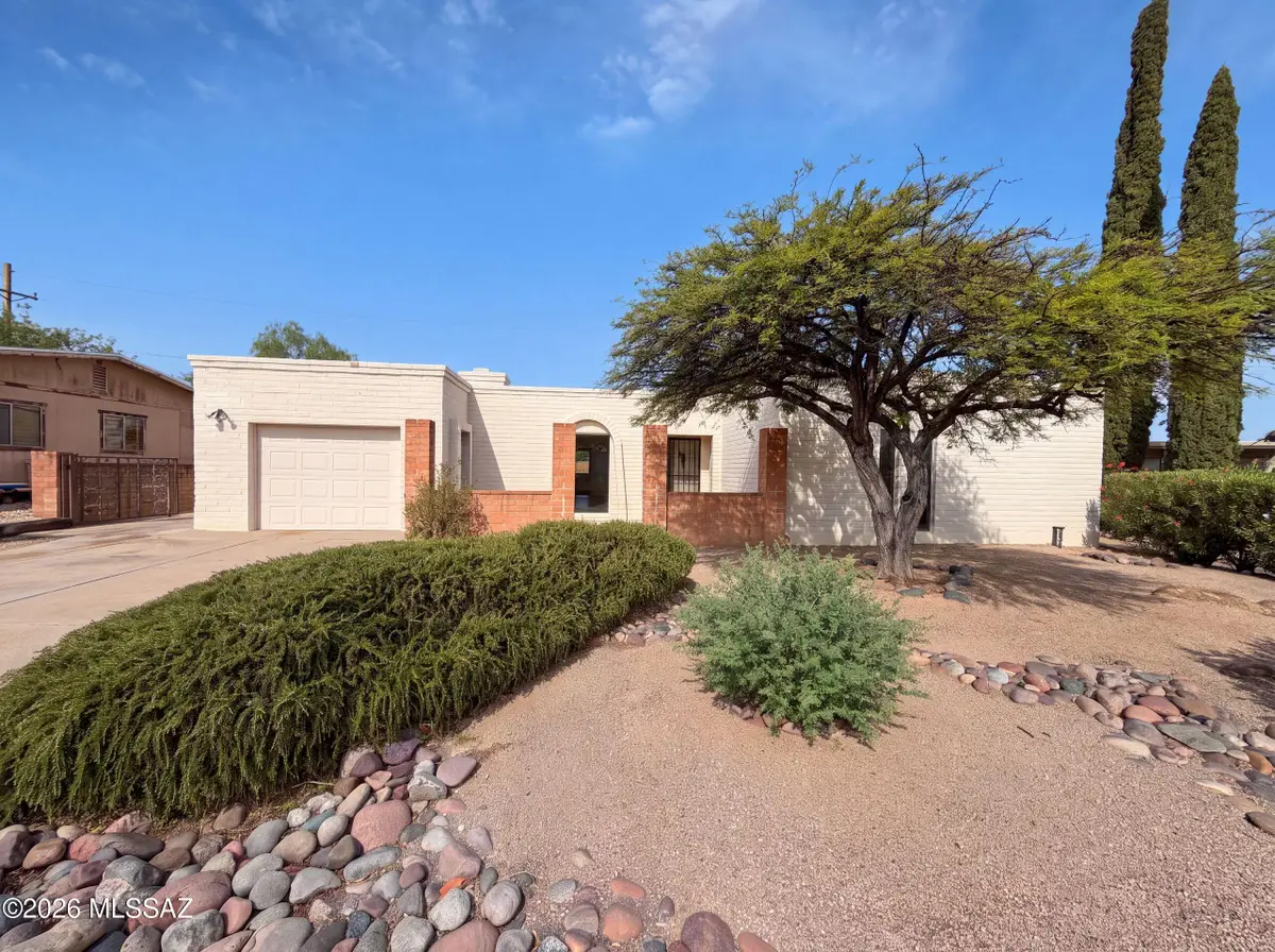 917 N Miller, Tucson, AZ 85710 - #1