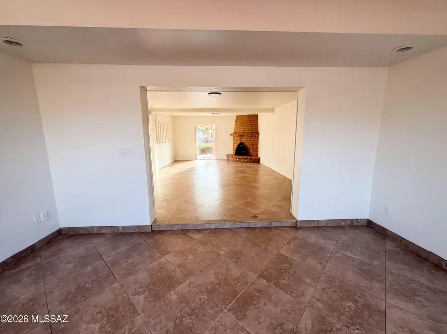 917 N Miller, Tucson, AZ 85710 - #3