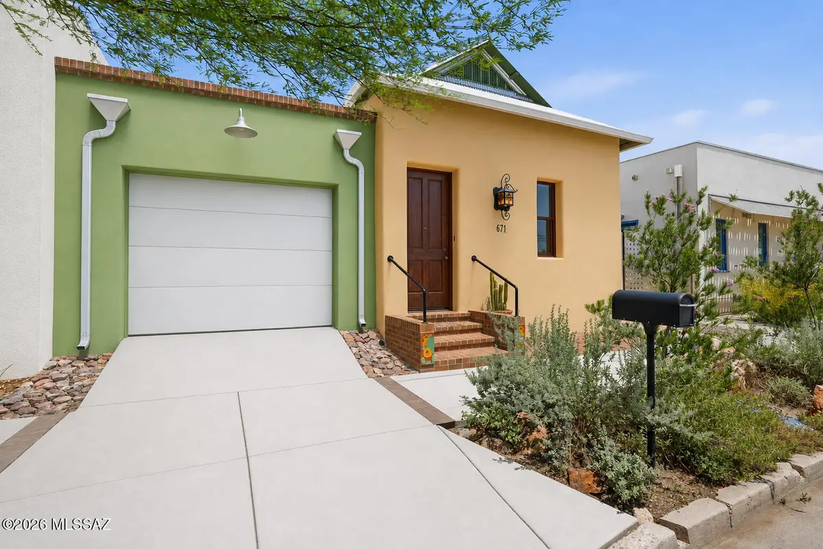 671 S Main, Tucson, AZ 85701 - #1