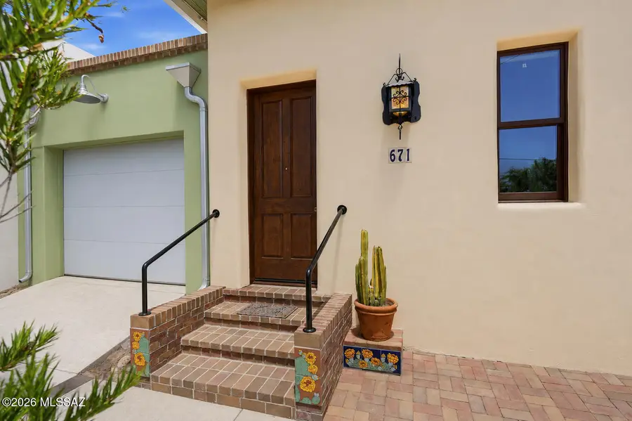 671 S Main, Tucson, AZ 85701 - #2
