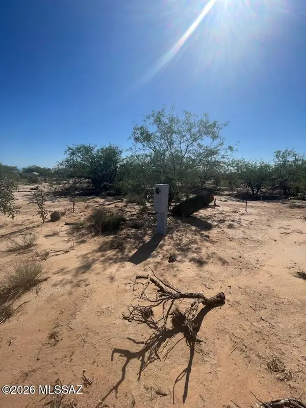 8825 S Marstellar, Tucson, AZ 85736