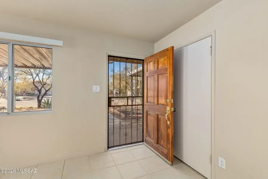1941 S Cloverland, Tucson, AZ 85711 - #2