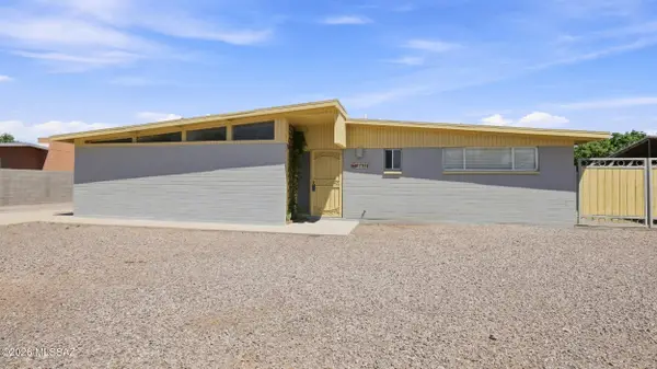 6735 E Montecito, Tucson, AZ 85710