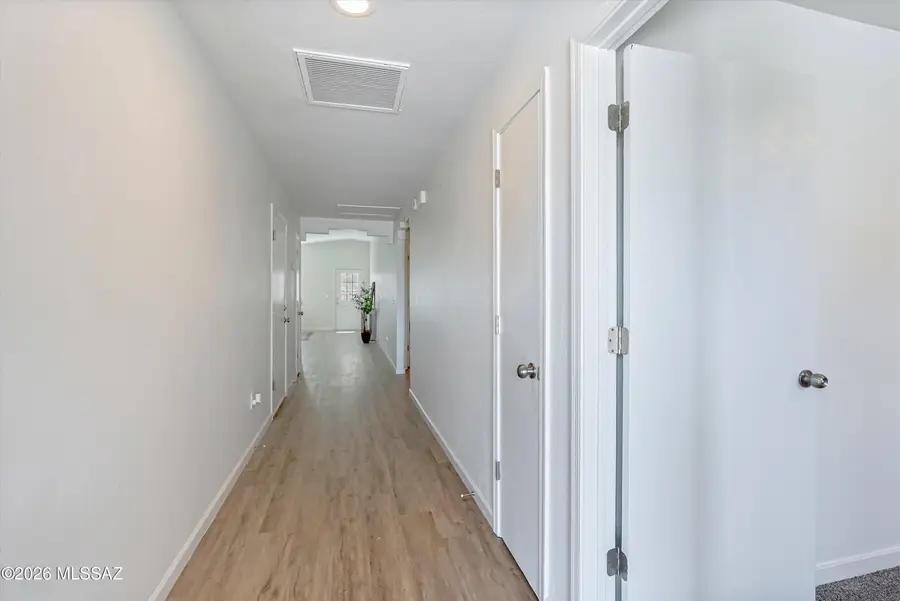 7155 S Vuelta Silueta, Tucson, AZ 85756 - #3