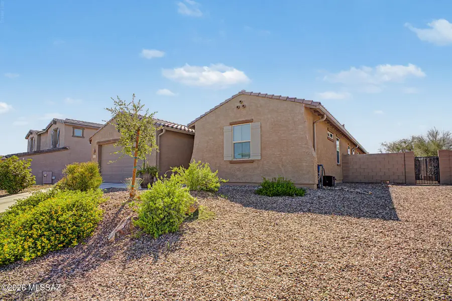 11521 N Desert Calico Lp, Oro Valley, AZ 85742 - #2