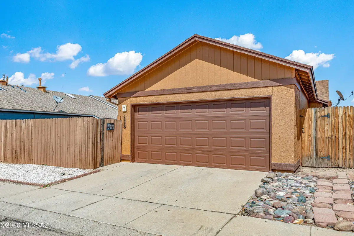 4646 N Laird, Tucson, AZ 85705 - #1