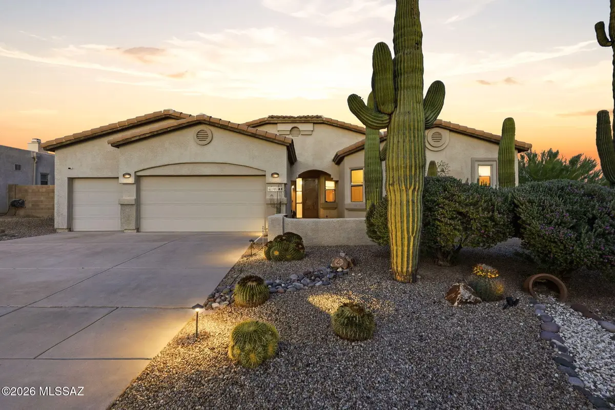 10783 S Heart Break Ridge, Vail, AZ 85641 - #1