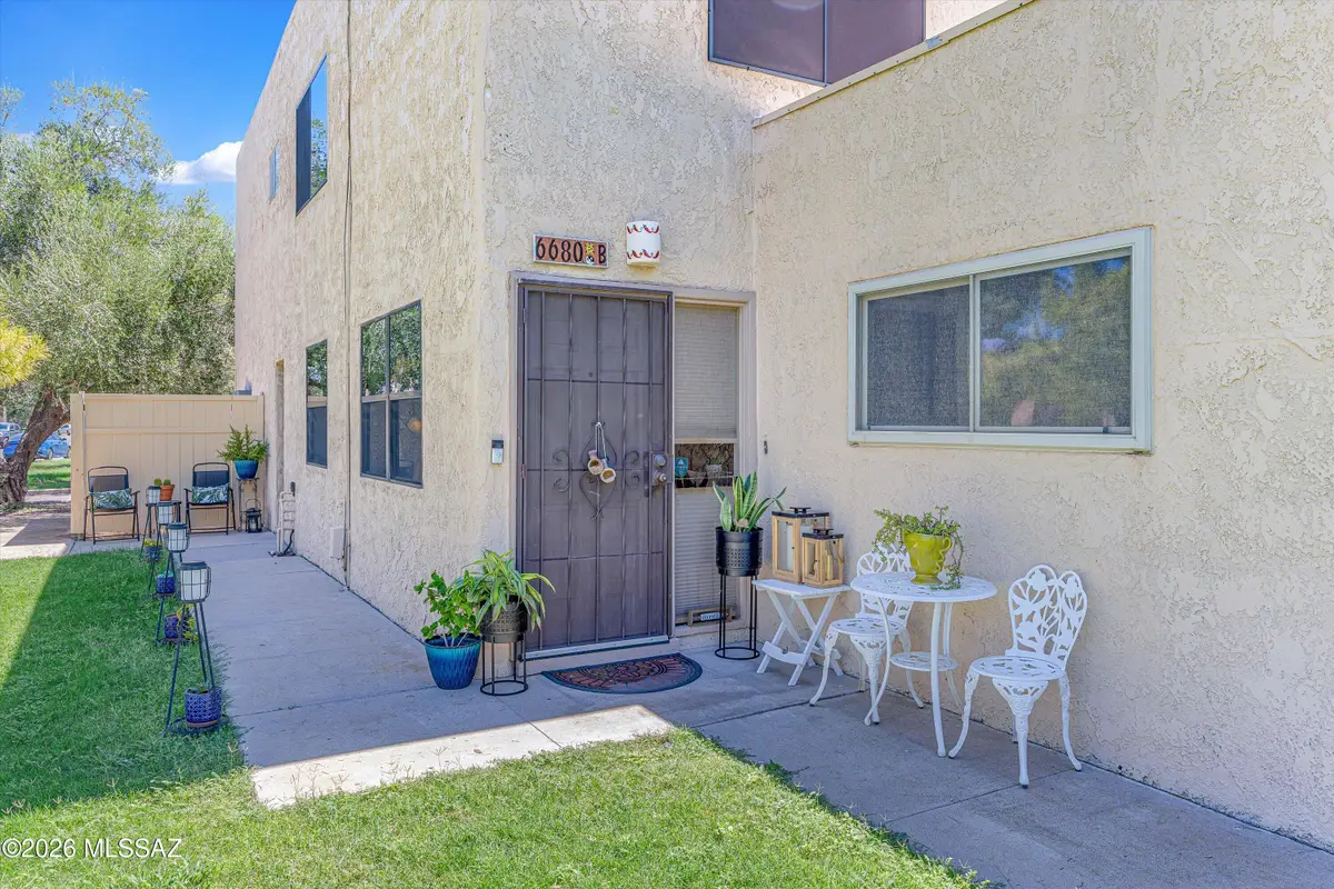 6680 E Calle La Paz, Tucson, AZ 85715 - #1