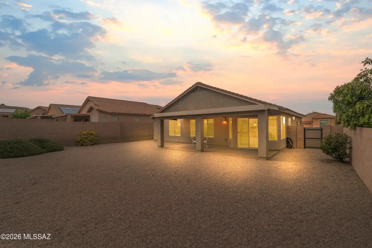 1601 N Rio Bonito, Green Valley, AZ 85614 - #1