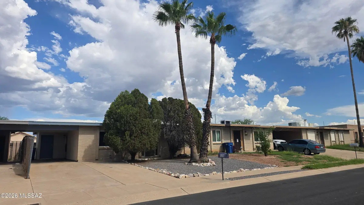 3637 S Edmonton, Tucson, AZ 85730 - #1
